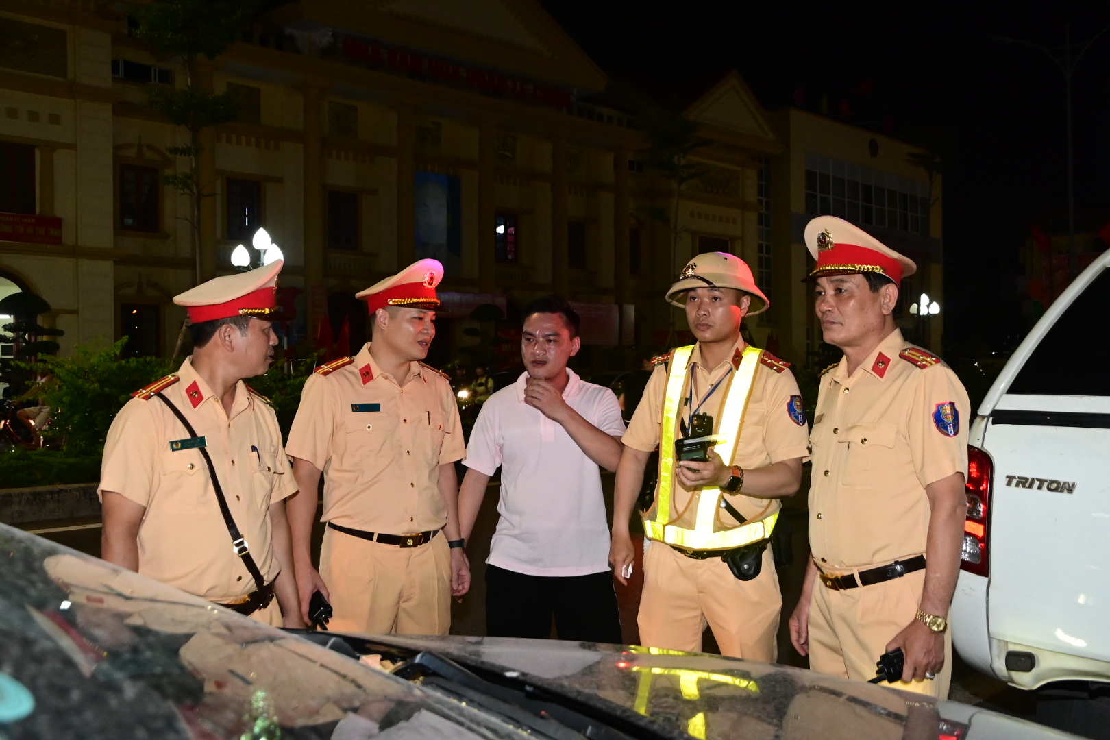 Xử lý nghiêm trường hợp không chấp hành khi lực lượng CSGT kiểm tra vi phạm nồng độ cồn